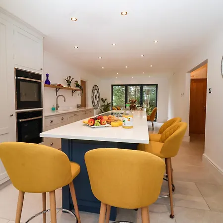 The Pines Holiday home *